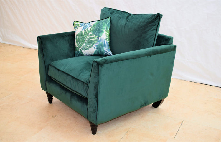 Pasha Ex-Display Emerald Fabric Chair | EXPAS