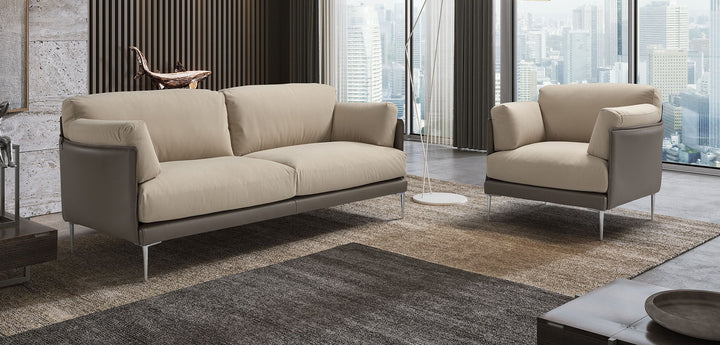 Hirondelle Italian Leather Sofa with Adjustable Headrests | Newtrend Concepts Italia