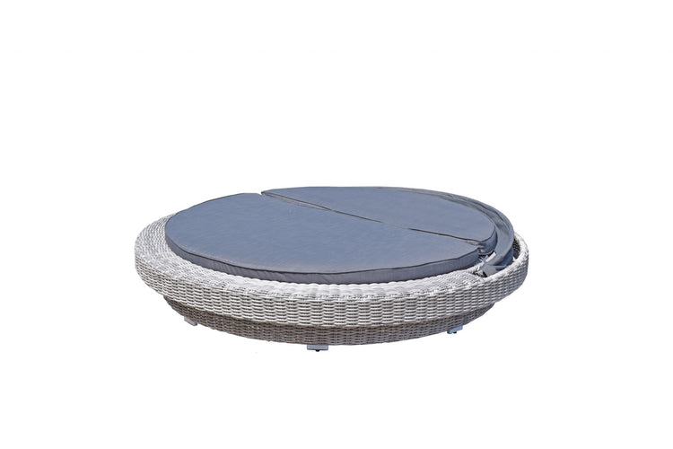 Madison Large Round Pale Grey Rattan Garden Daybed, 216cm | Signature Weave
