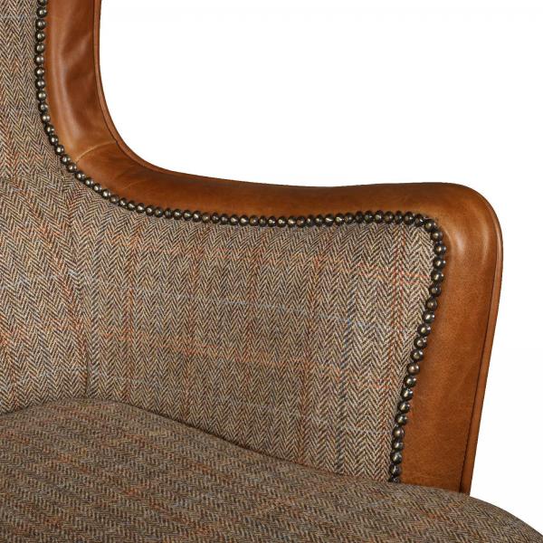 Ellis 2 Seater Sofa | Hunting Lodge | Vintage