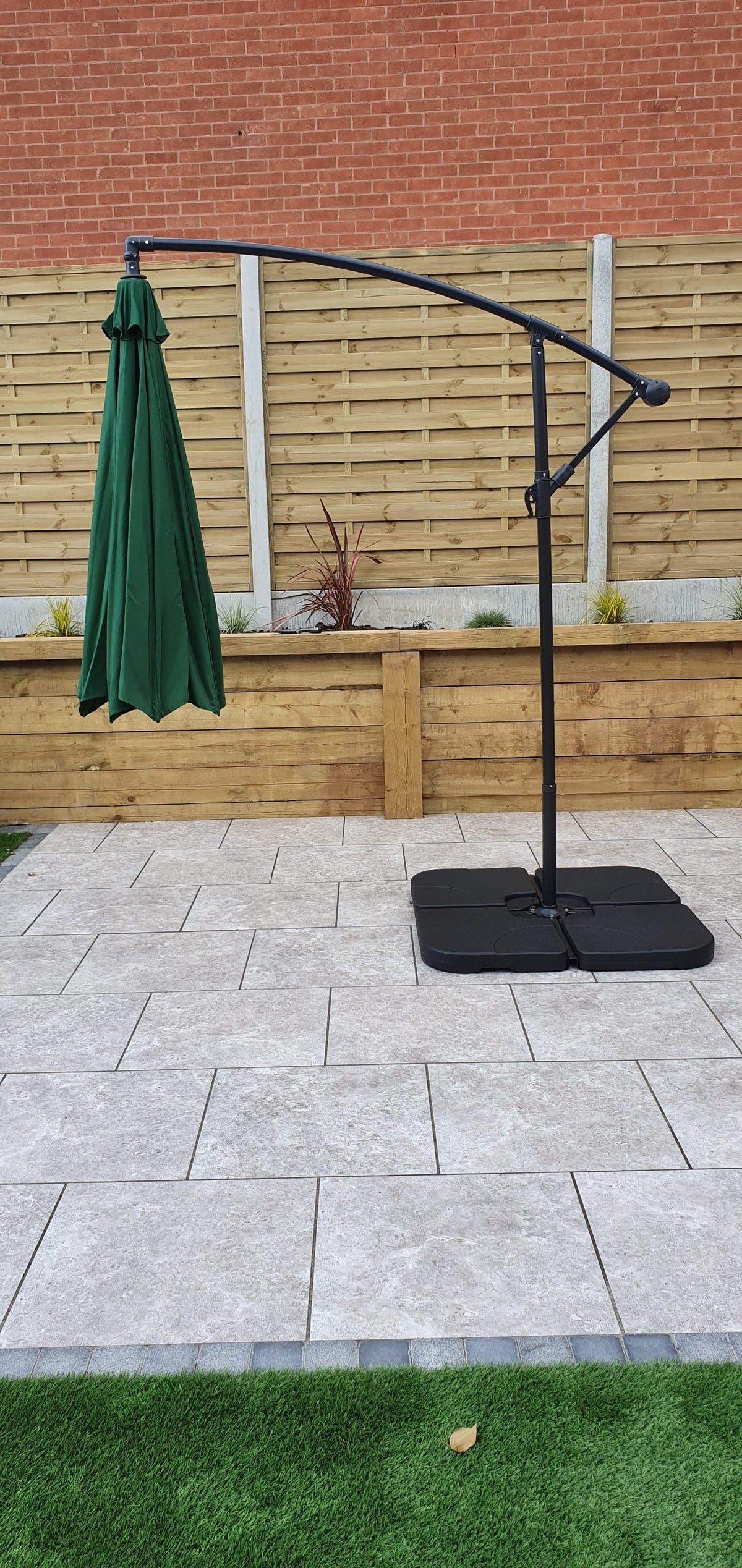 3m Green Banana Garden Parasol with Tilt Mechanism