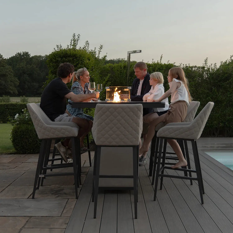 Outdoor Fabric Regal Bar Set