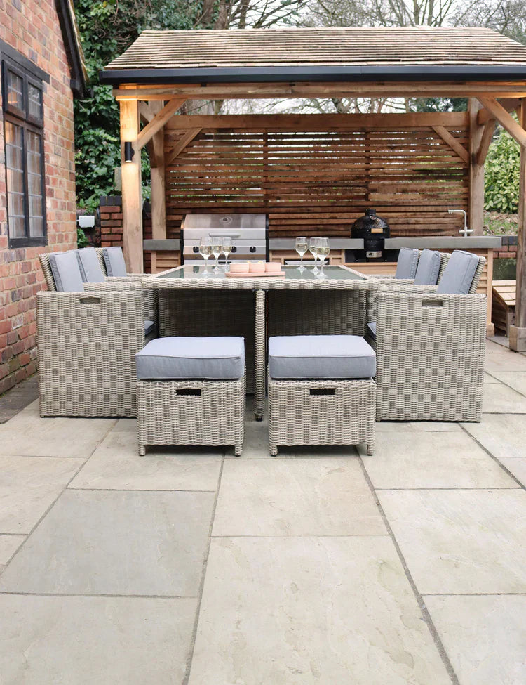 Royal Craft - Wentworth 10 Seater Cube Dining Set