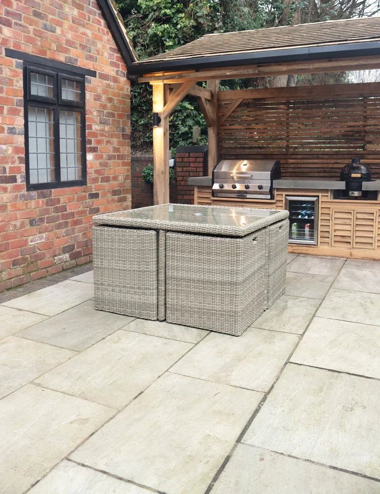 Royal Craft - Wentworth 8 Seater Cube Dining Set