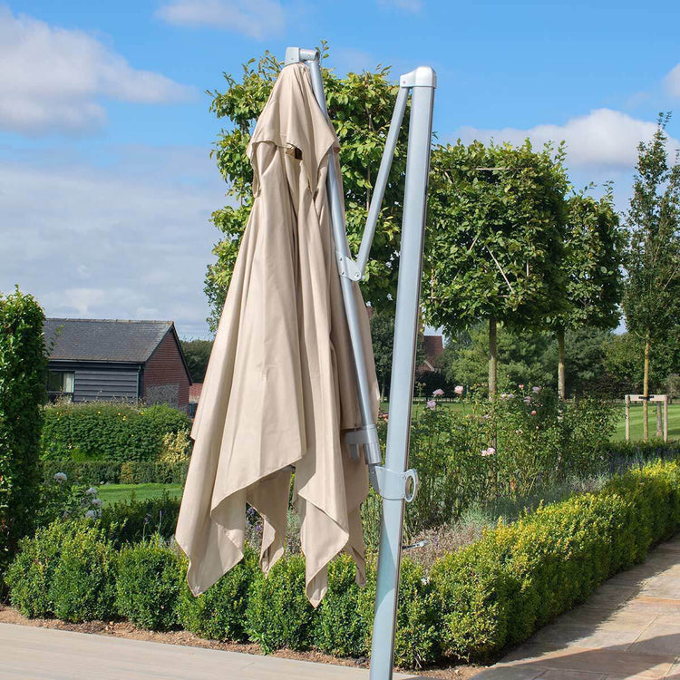 Homeflair - Zeus 3.5m Round Rotating Cantilever Parasol
