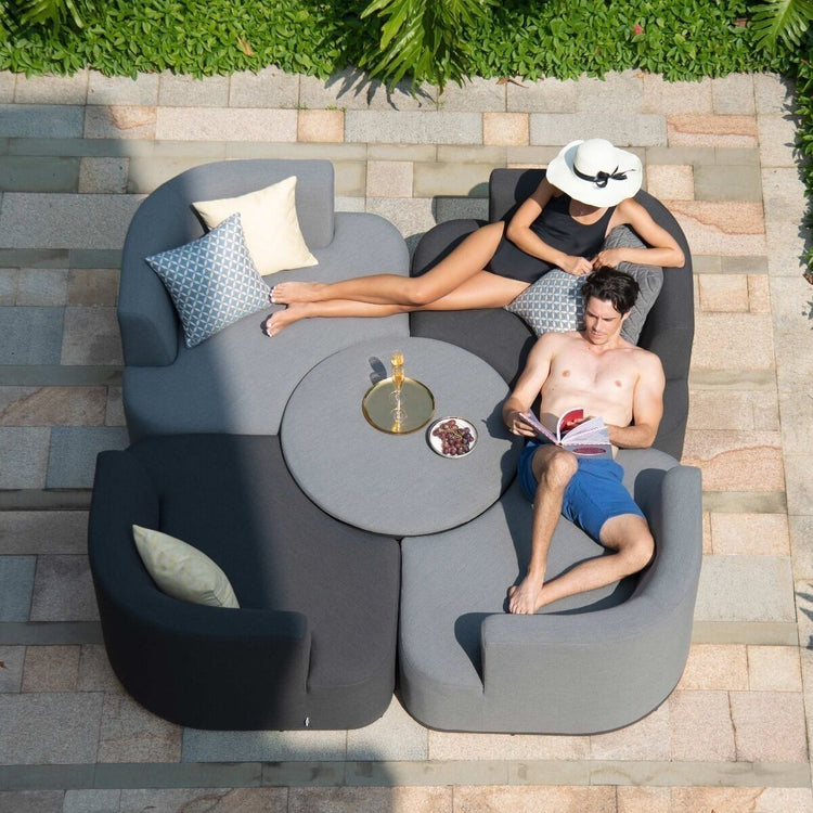 Maze Living -Outdoor Fabric Snug Lifestyle Suite