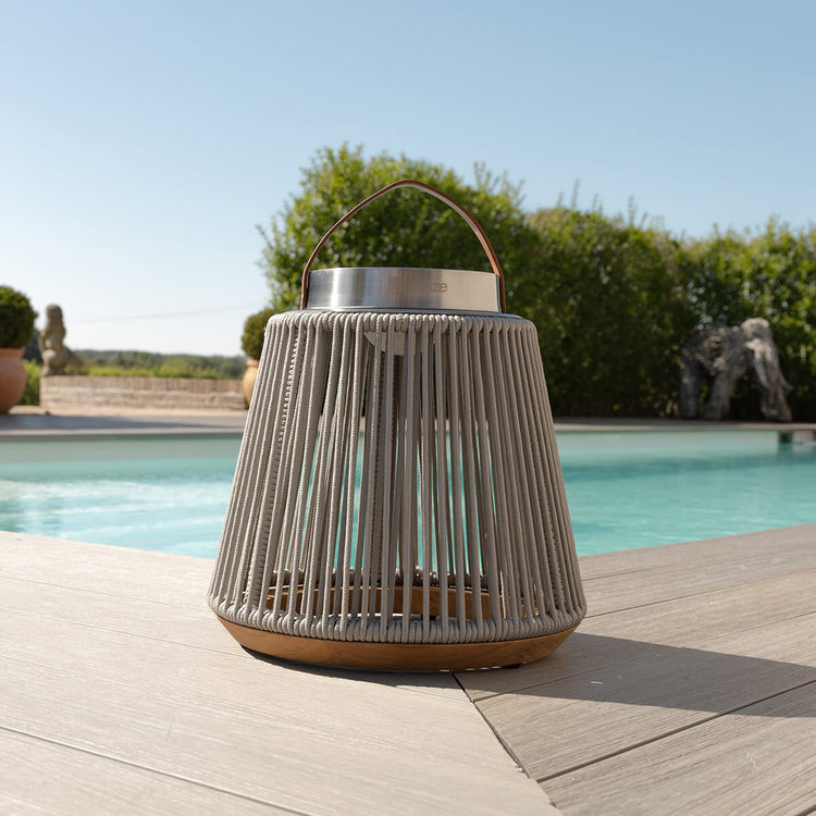 Homeflair -Athena Small Solar Light