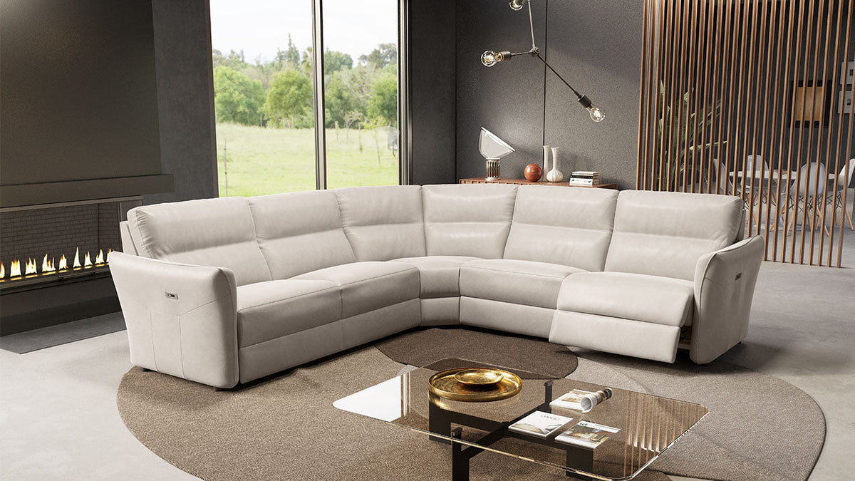 Appeal Leather Sofa Collection