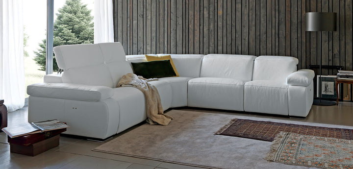 Hyding Modular Italian Leather Sofa with Ratchet Headrests & Recliner Option | Newtrend Concepts Italia