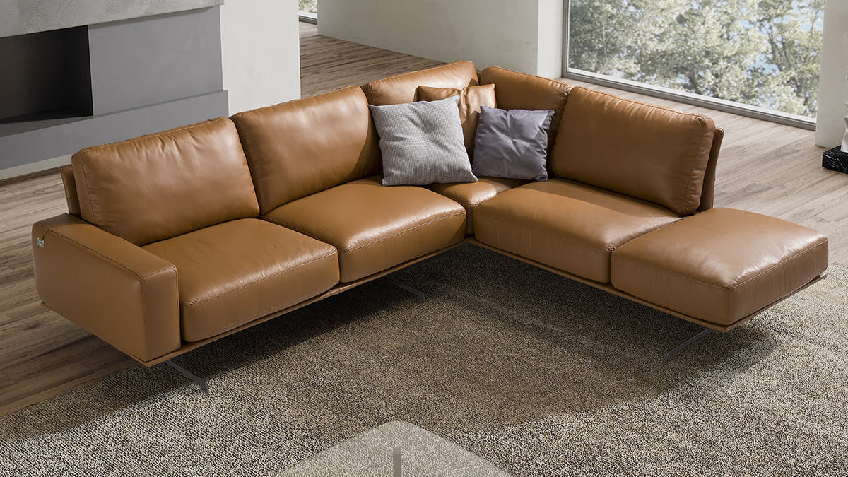 Nuvolari Italian Leather Sofa with Removable Seats & Backs
