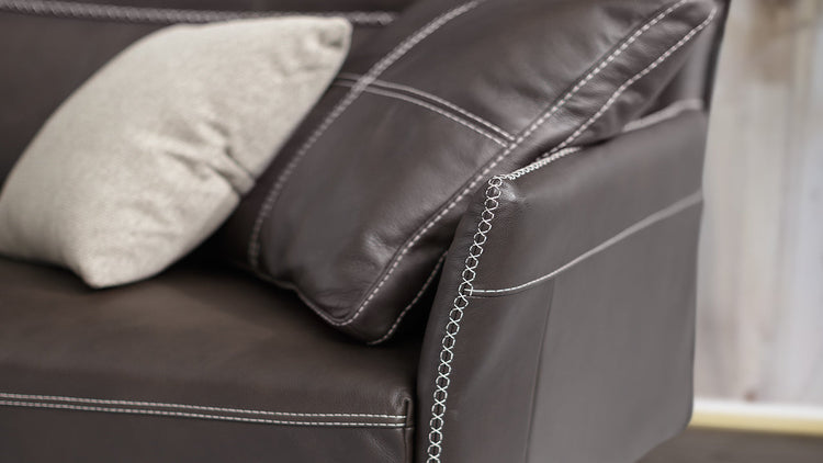 Poseidon Leather Sofa Collection | Newtrend Concepts Italia
