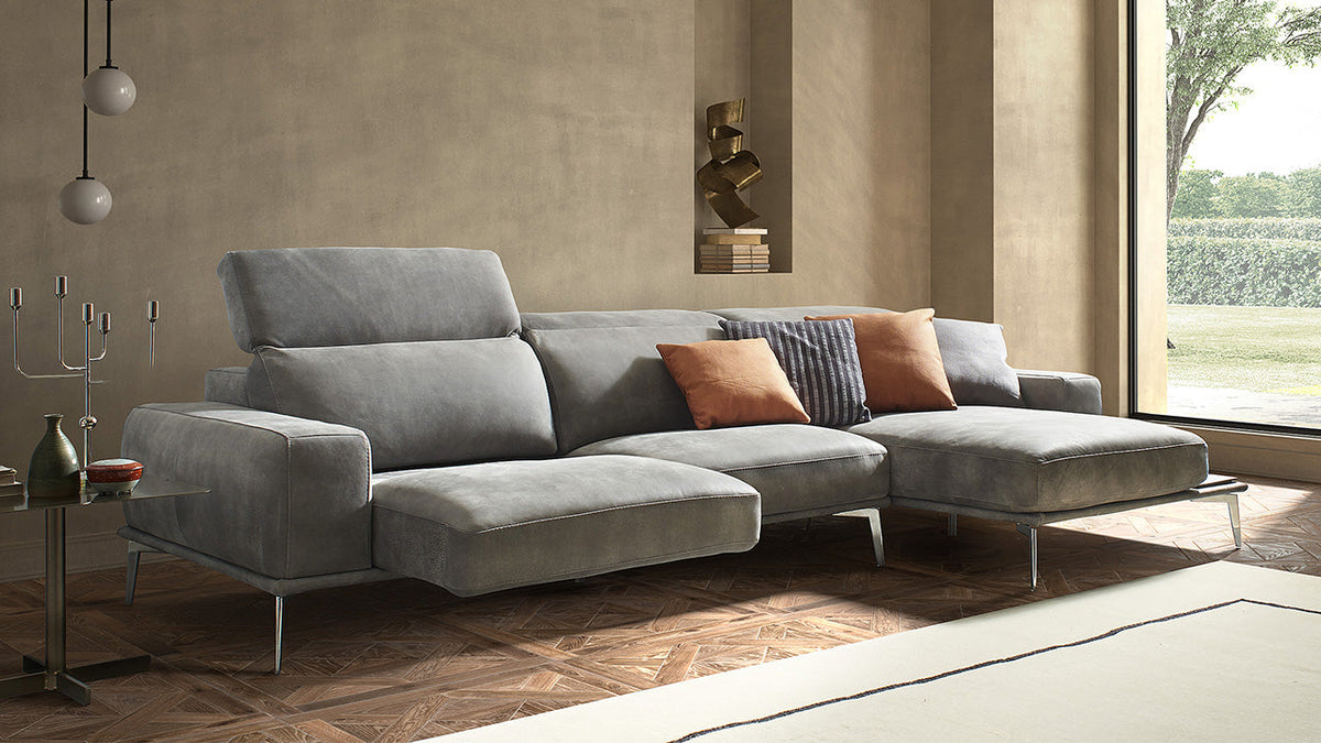 Villeneuve Leather Sofa Collection