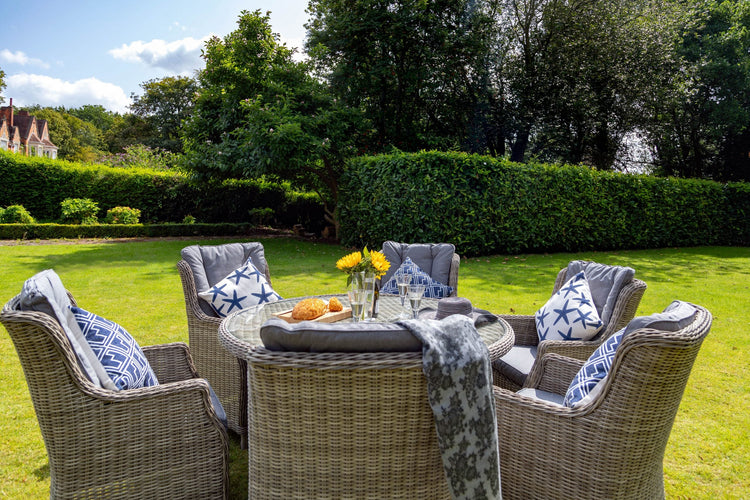 Rattan Wentworth 6 Seater Round Imperial Dining Set | AMIR | WEN140COM-WS