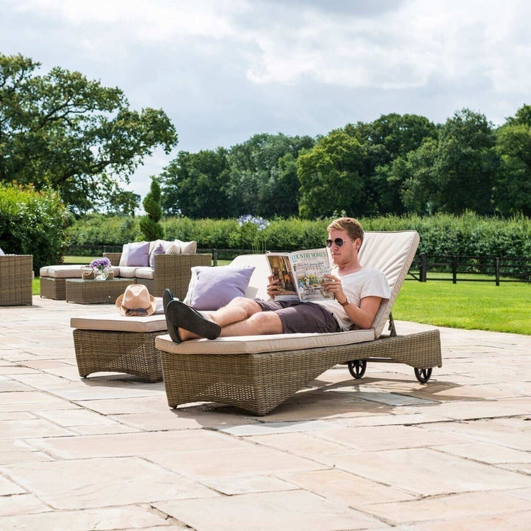 Homeflair - Winchester Rattan Sunlounger Set