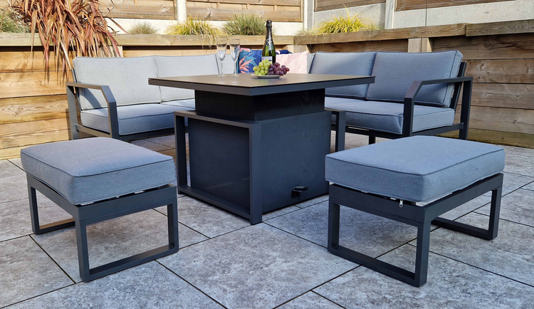 Alarna Small Corner with Gas Lift Table + Benches | Alar0451_0475