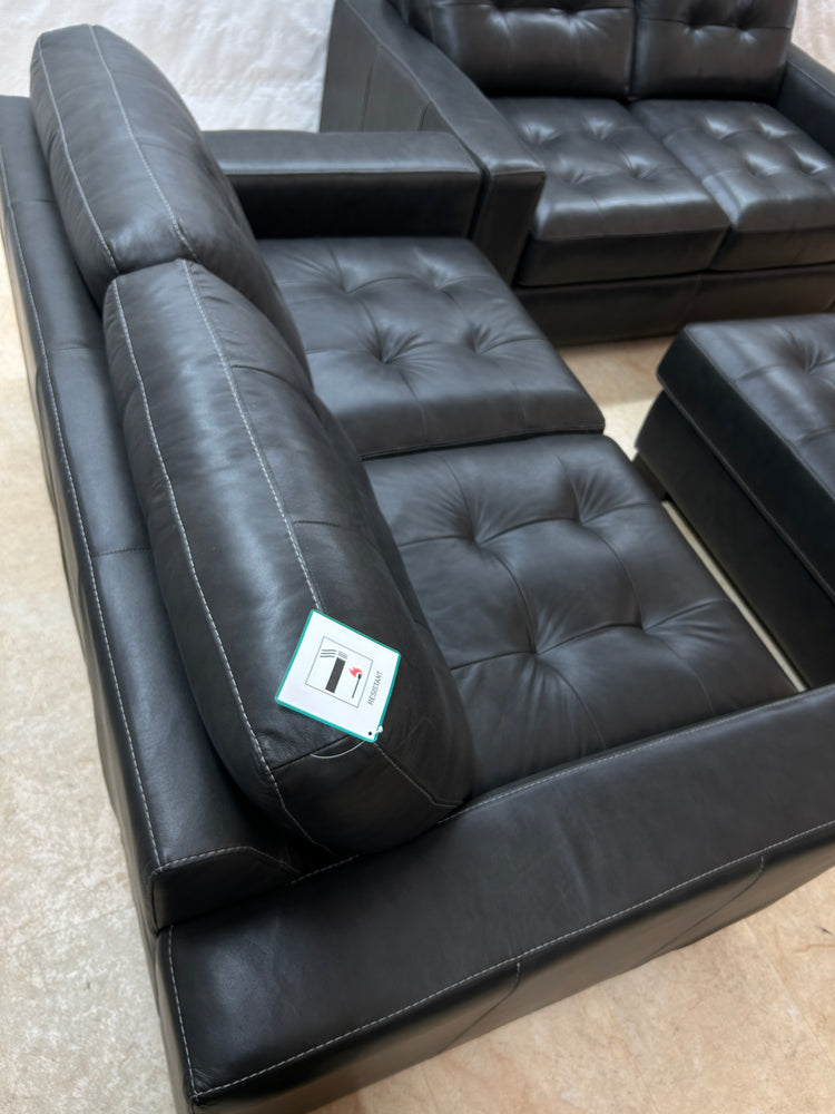 Ex-Display Alaska Black Leather 2+2 Seater Sofa Set