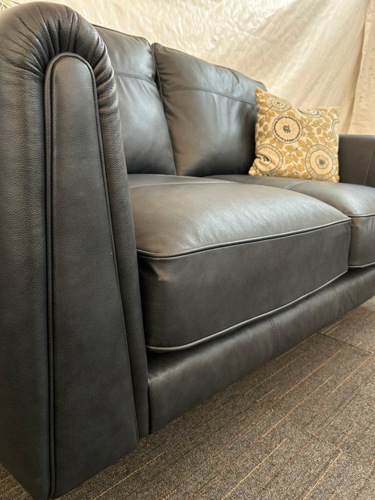 Ex-Display Harlow 2 Seater Leather Sofa
