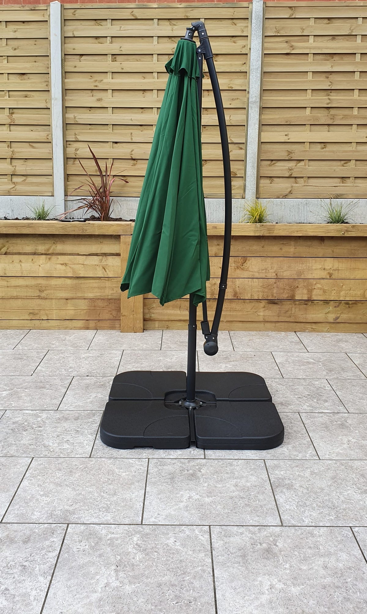 3m Green Banana Garden Parasol with Tilt Mechanism