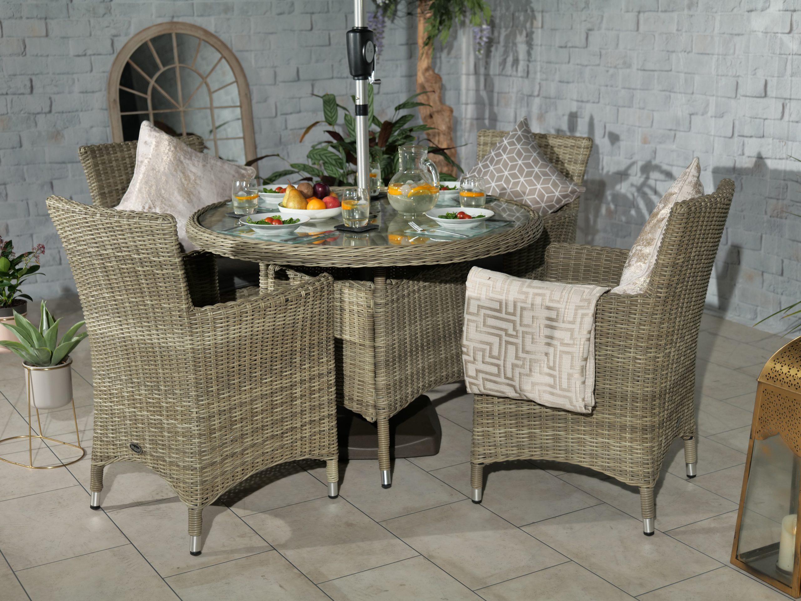 Wentworth 4 Seater Dining Set