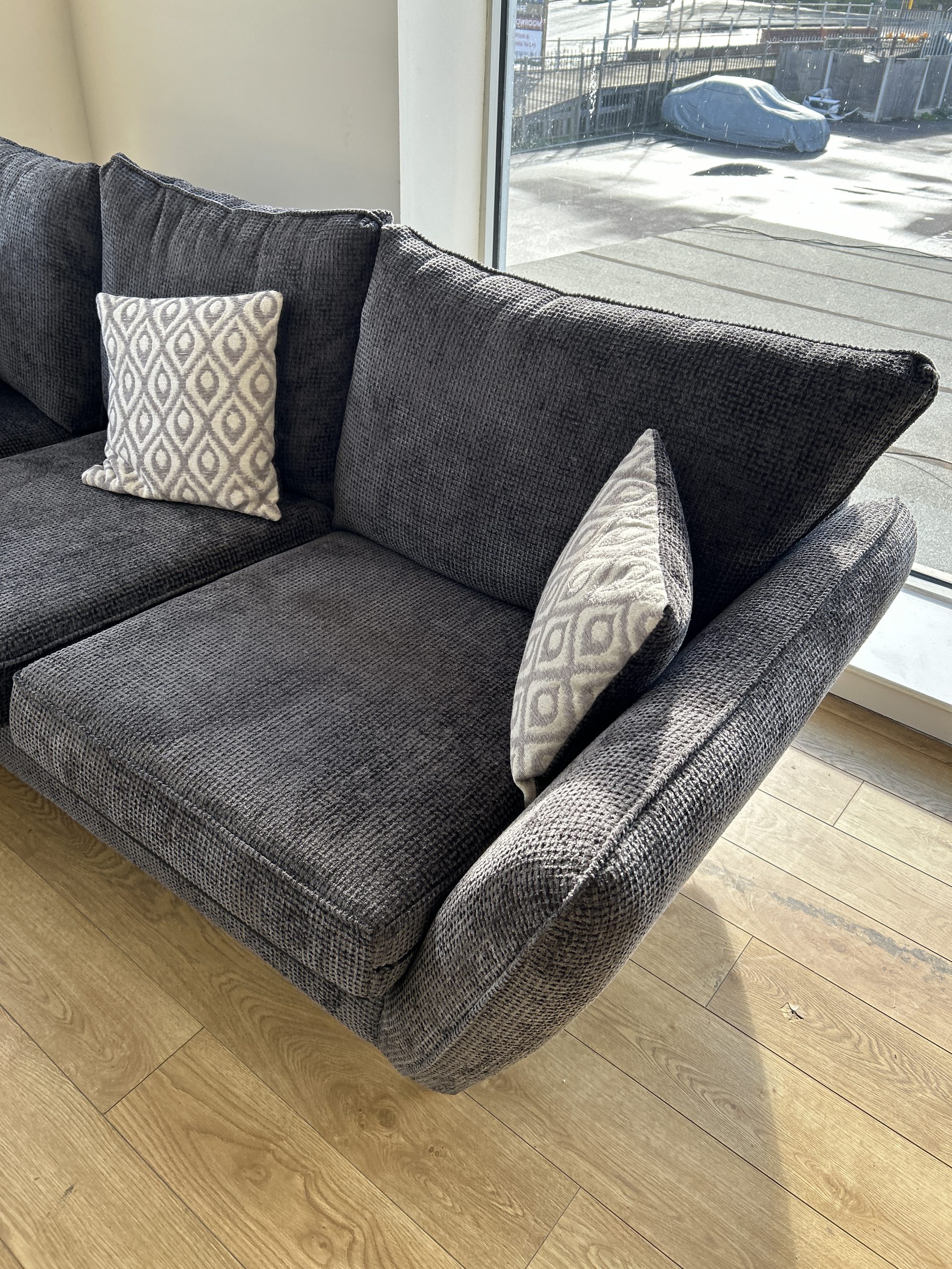 Ex-Display Perth Corner Sofa Set - Image 3