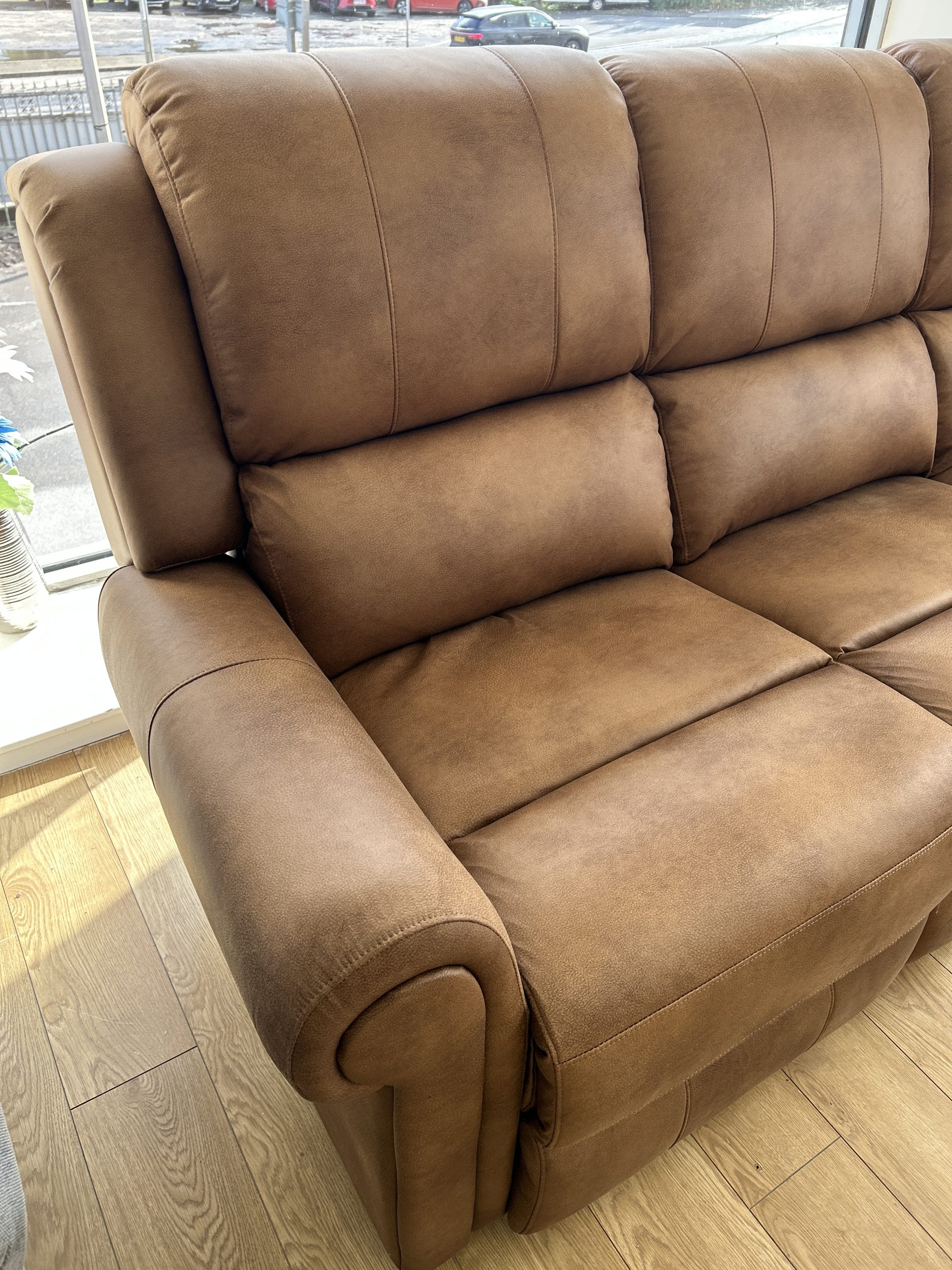 Ex-Display Aylsham Electric Recliners Brown Leather 3 seater + 2 Chair Sofa Set - Image 5